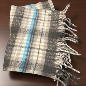 Aerie Thick Polyester Plaid Shawl Wrap w/ Fringe
